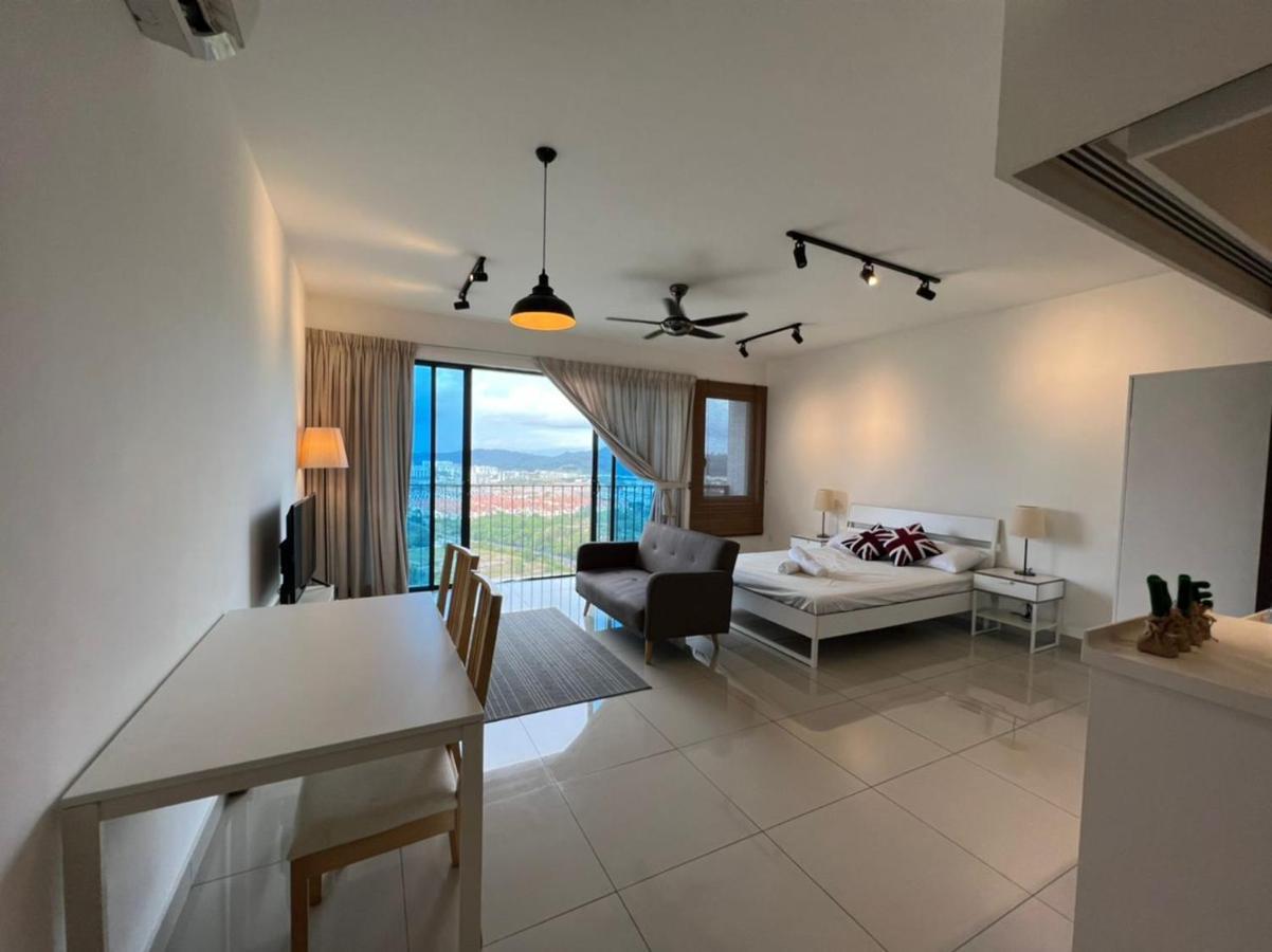 Francesco Suite - Trefoil Setia Alam-Near Setia City Mall & Setia Convention Centre מראה חיצוני תמונה